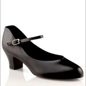 *NEW* Capezio 550 Jr. Footlight Character Shoe (11)